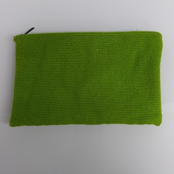 Mexican Floral Embroidered purse - Picture 2 of 3